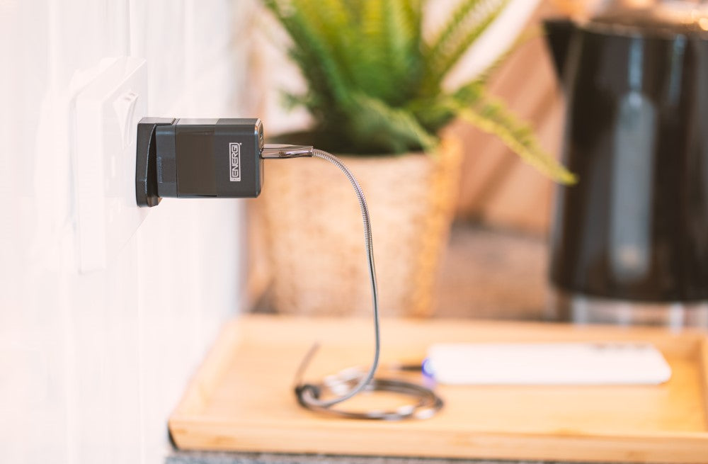Tech Energi® 38W QC/PD Dual USB/USB-C UK/US Mains Charger
