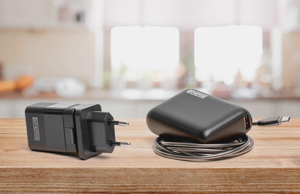 Tech Energi® 20W 3A PD Dual USB/USB-C Travel Mains Charger